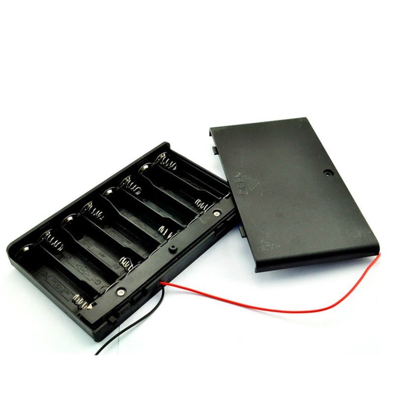 Batteriehalter für 8x AA Batterien 12V mit An-Aus-Schalter unter RoboMall
